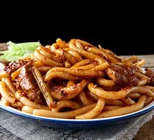 Xinjiang Beef Fried Rice Noodles