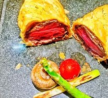 Wellington Steak
