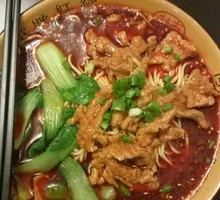 Slippery Meat Noodles