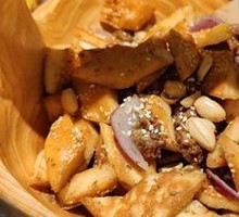 Crispy Naan Stir-Fried with Grilled Meat