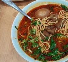 Small Portion Intestine Noodles