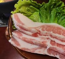 Freshly Sliced Pork Neck Meat