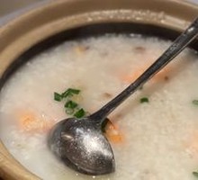 Fresh Shrimp and Scallops Rice Porridge