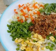 肉臊子干拌面