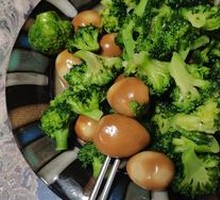 Smoked Quail Eggs