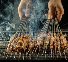 Charcoal-Grilled Tender Beef