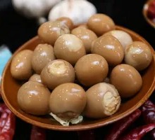 Secret-Recipe Quail Eggs