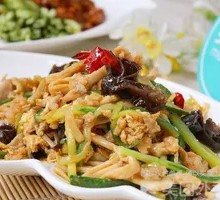 Wood Ear Mushroom with Pork