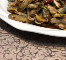 Spicy Stir-Fried Clams