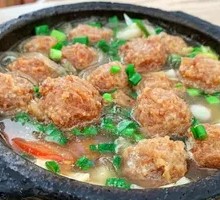 Braised Meatballs in Clay Pot