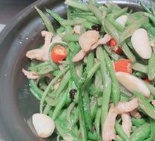 Braised Tofu Noodles in Clay Pot