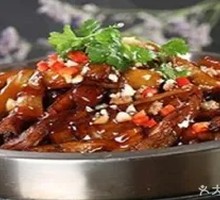 Stir-Fried Eggplant in Stone Pot with Soy Sauce