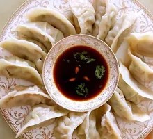 Delicious Fresh Meat Dumplings