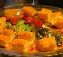 Spicy Fish Head with Fried Dough Sticks