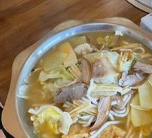 Yanqing Specialty Tofu Hot Pot
