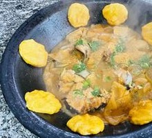 Stewed Fish in Iron Pot