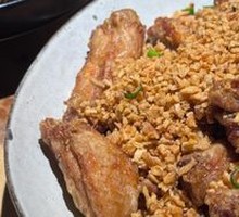 Garlic Stir-Fried Chicken Wings
