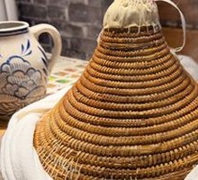 Stone Pot Eel