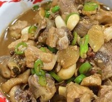 Stir-fried Chicken with Old Ginger