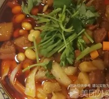 Braised Pork丁 Noodles