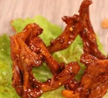 Braised Duck Neck Bones