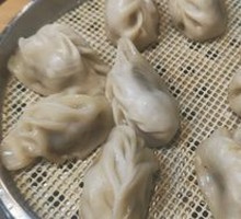 Willow Leaf Steamed Dumplings