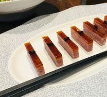 Crystal Meat with Caviar