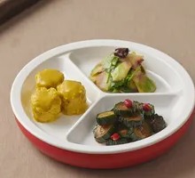 Authentic Beijing-style Three-Part Dish