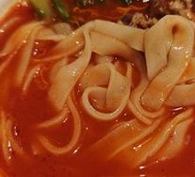 Angus Tomato Beef Noodles