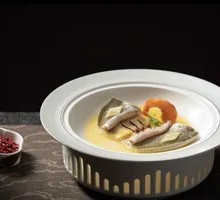 Steamed Yellow Croaker with Red Pepper