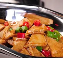 Spicy Pot-Braised Tofu with Leaves