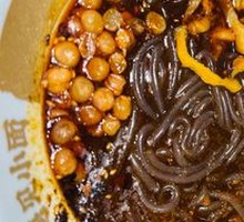 Spicy Beef Noodle Soup with Sauce