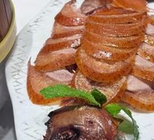 Crispy Delicate Roast Duck