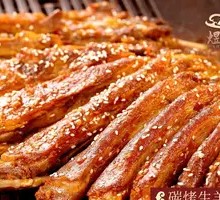 Yulong Charcoal-Grilled Lamb Ribs