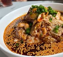 Spicy Chicken with Chili Sauce