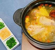 Bamboo Fungus Chicken Soup with Wood Ear Mushrooms