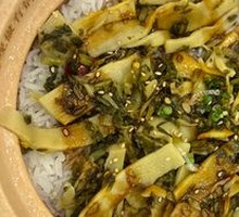 Winter Cabbage and Bamboo Shoot Claypot Rice