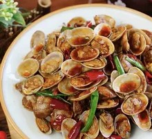 Spicy Stir-Fried Clams