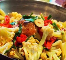 Spicy Cauliflower in Hot Pot