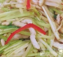 Stir-fried Celery Sprouts with Salted Pork
