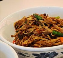 Stir-fried smoked bamboo shoots with preserved pork