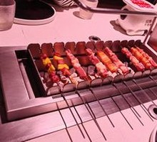 Pineapple Steak Skewers