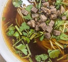 Small Bowl Beef Noodles