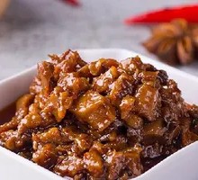 Sauce Meat with Rice Noodles