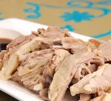 Hand-grabbed Meat