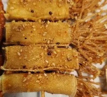 Enoki Mushroom Rolls