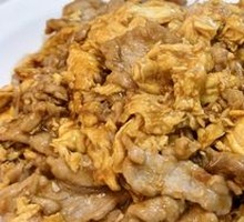 Sour Stir-Fried Egg with Wood Ear Mushrooms