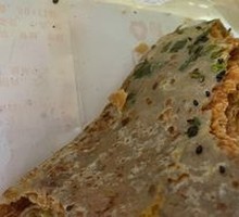 Crepe with crispy topping