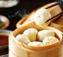 Pork and Scallion Steamed Buns