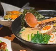 Seaweed Ship Tonkotsu Ramen